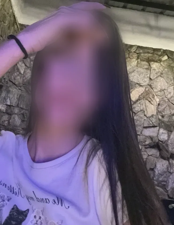 Fenna, 23