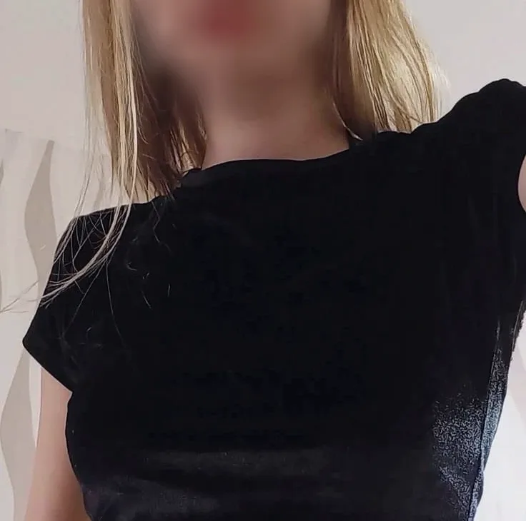 Marlies, 25